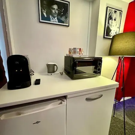 Appartamento Experience Cinema Immersif Dans Renove Pres De Montmartre