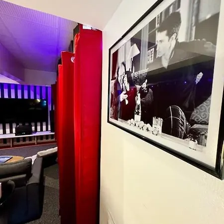 Experience Cinema Immersif Dans Renove Pres De Montmartre Lägenhet Paris