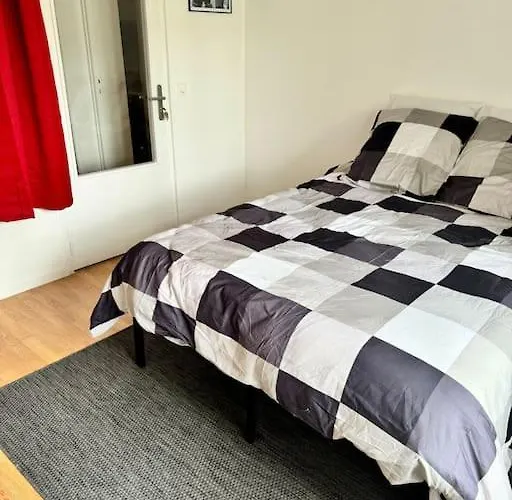 Expérience Cinéma Immersif Dans Rénové Près De Montmartre Apartamento París